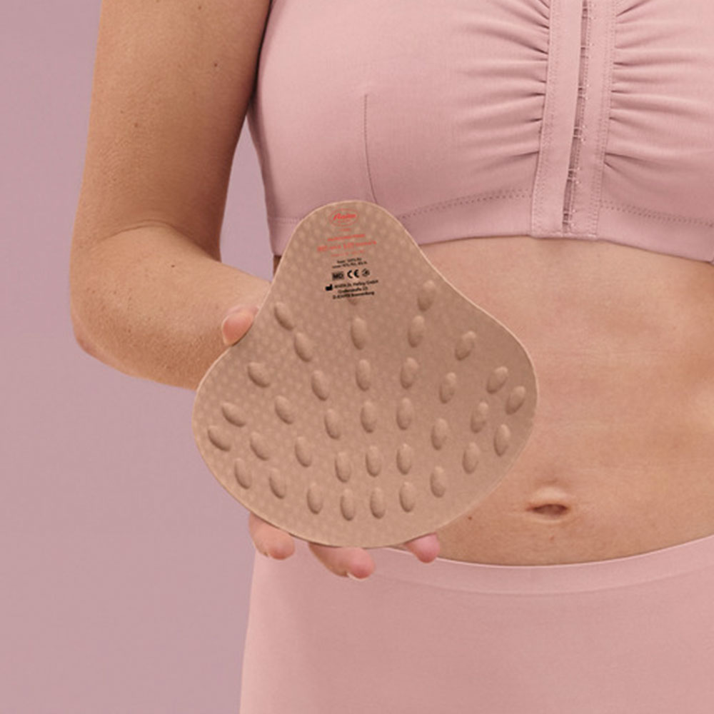Anita care Textile Brustprothese 1011X - Model Lifestyle