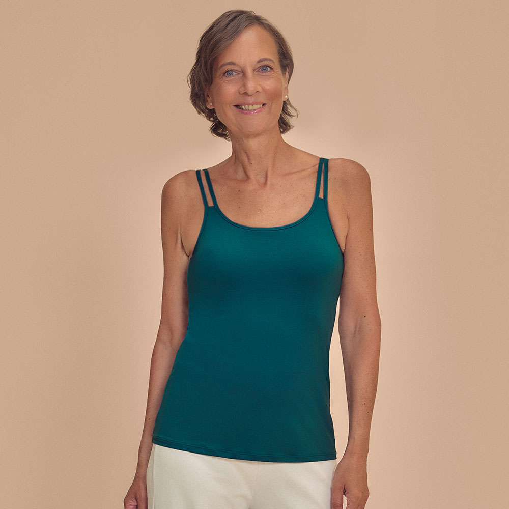 Amoena Valletta Top in Deep Emerald - Model