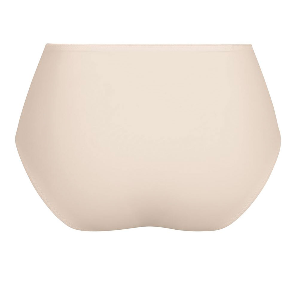 Anita Taillenslip + Leni