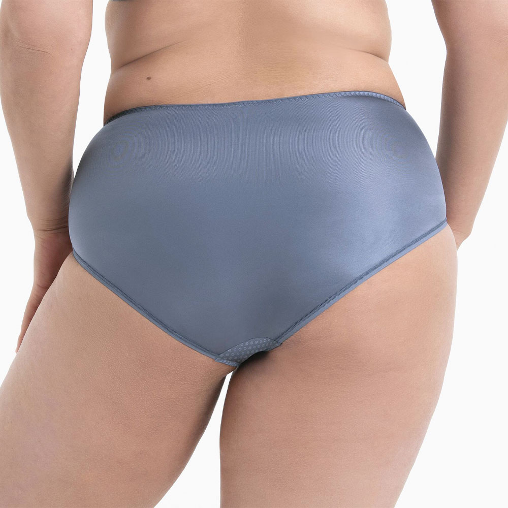 Anita Taillenslip+ Eloise