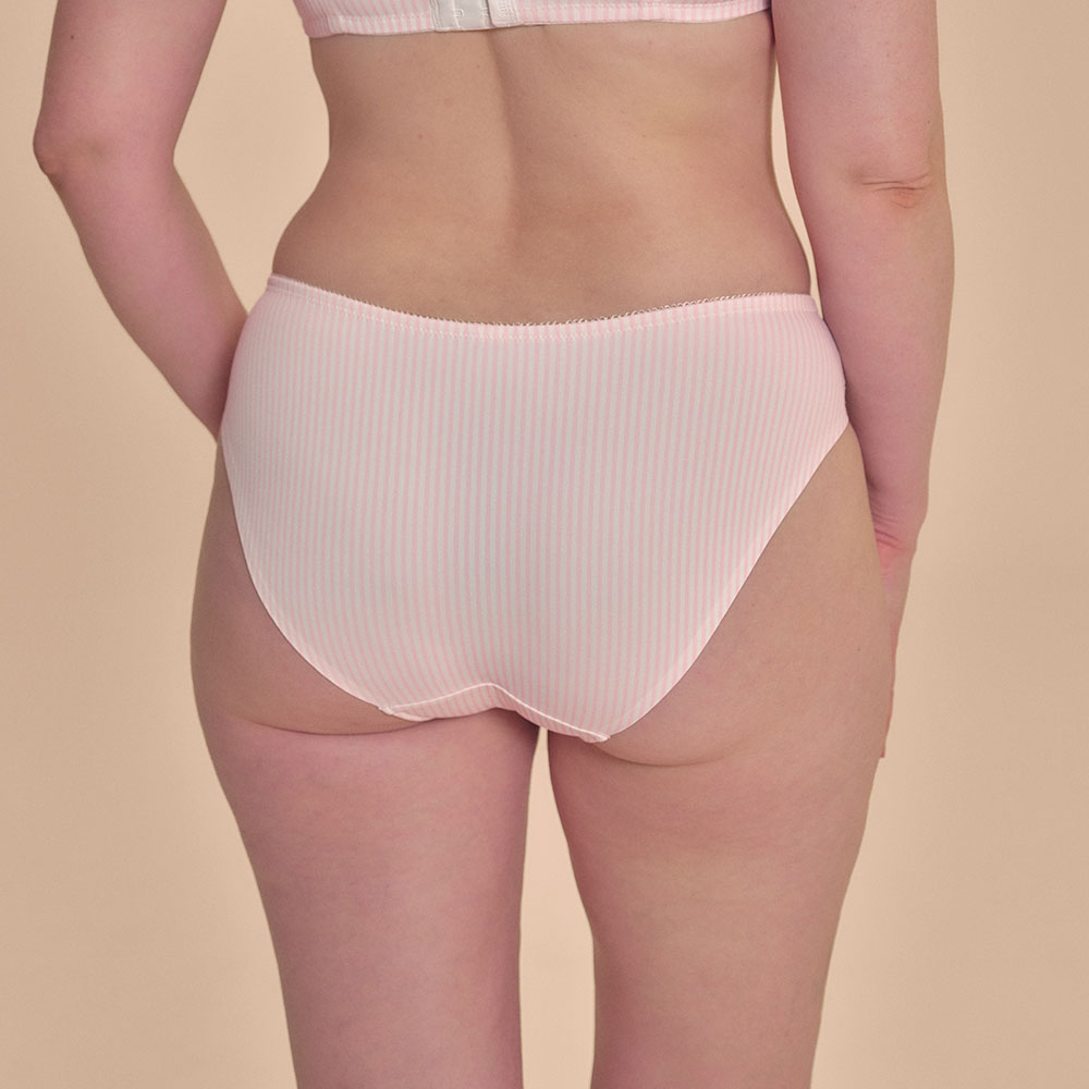 Amoena Panty Kennie -  Model Rückseite