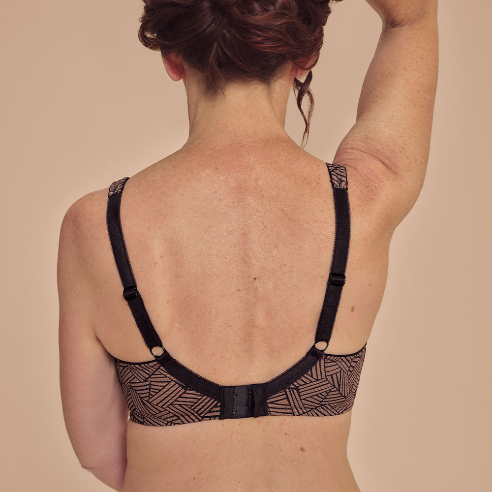 Amoena Prothesen-BH Brooke SB Plus in Black/Café - Model Rückseite