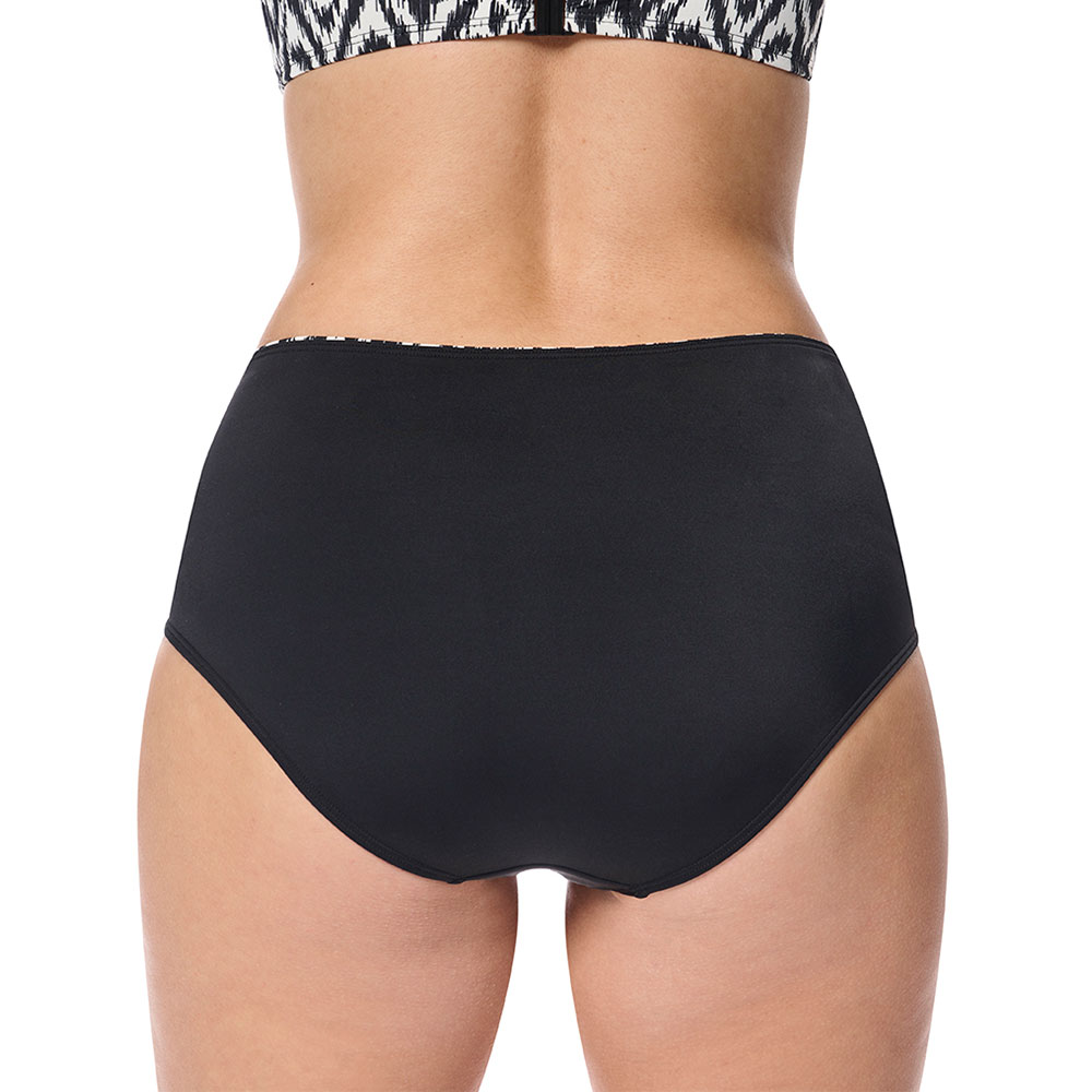 Amoena Bikinihose Salta hoher Bund hinten am Model
